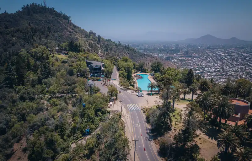 Piscina Tupahue en el Parque Metropolitano de Santiago
